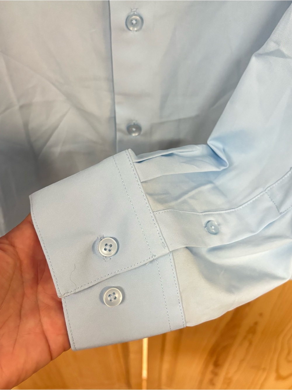 Alex Vando Men's Dress Shirt in Light Blue - Picture 4 of 8